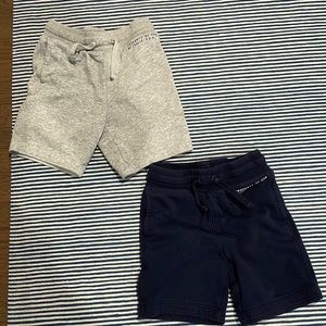 Gap sweat sorts